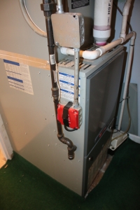 Gas forced air heating system