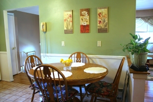 48 Fieldway dining area in kitchen view 1