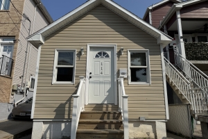 114 Baden Pl exterior front view 1
